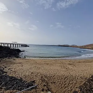 Iris Apartamento Arrieta (Lanzarote)